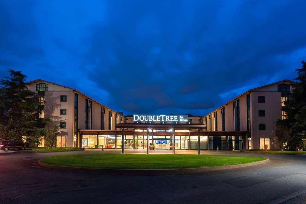 Doubletree By Hilton Milan Malpensa Solbiate Olona Hotel Exterior photo