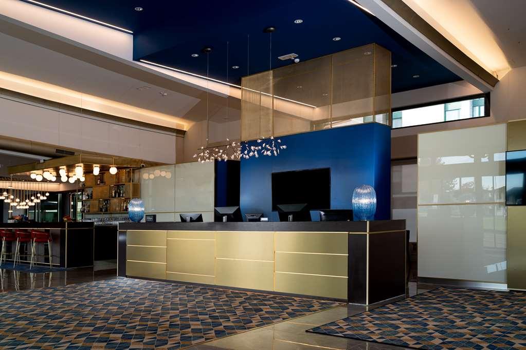 Doubletree By Hilton Milan Malpensa Solbiate Olona Hotel Exterior photo