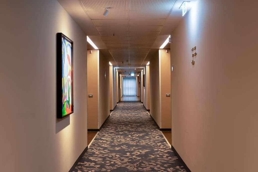 Doubletree By Hilton Milan Malpensa Solbiate Olona Hotel Facilities photo