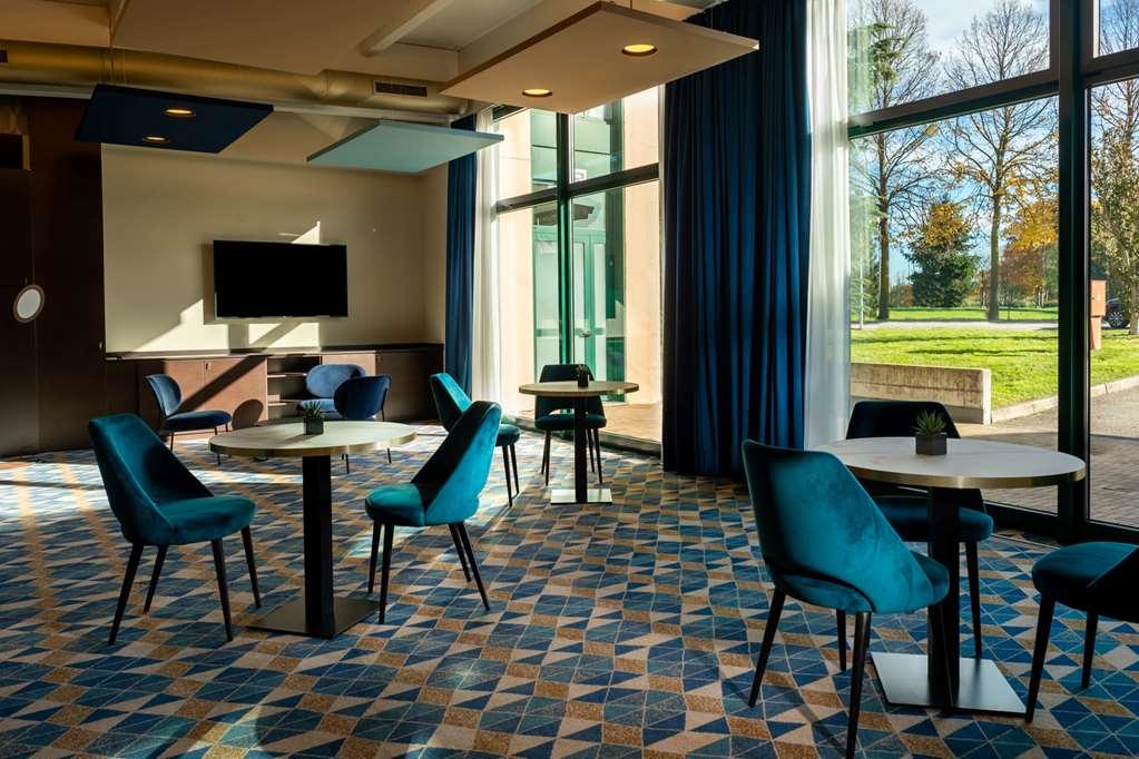 Doubletree By Hilton Milan Malpensa Solbiate Olona Hotel Interior photo